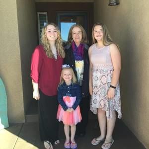 Meet your Posher, Rita